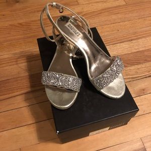 Badgley Mischka Womens Hatch Suede Demi Sandals